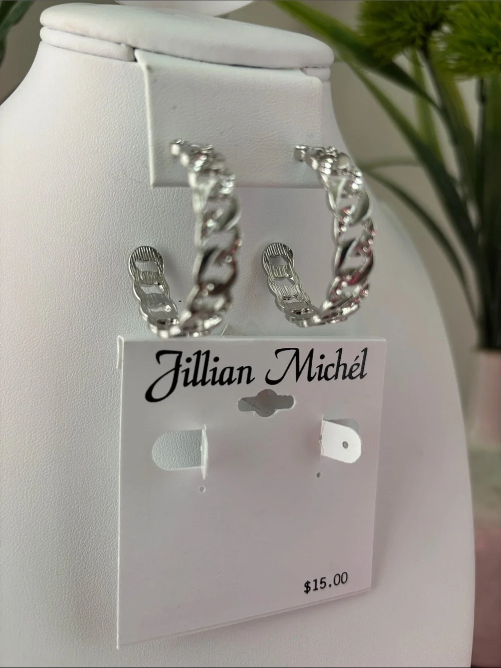 Jillian Michele 3/4 Hoop,chain post ailvertone